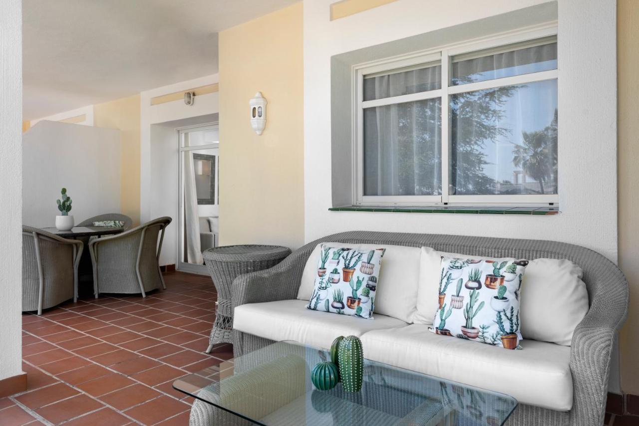 Bright 2 Bedroom Apartment With Parking Space And Swimming Pools In Aloha Gardens Marbella Ngoại thất bức ảnh
