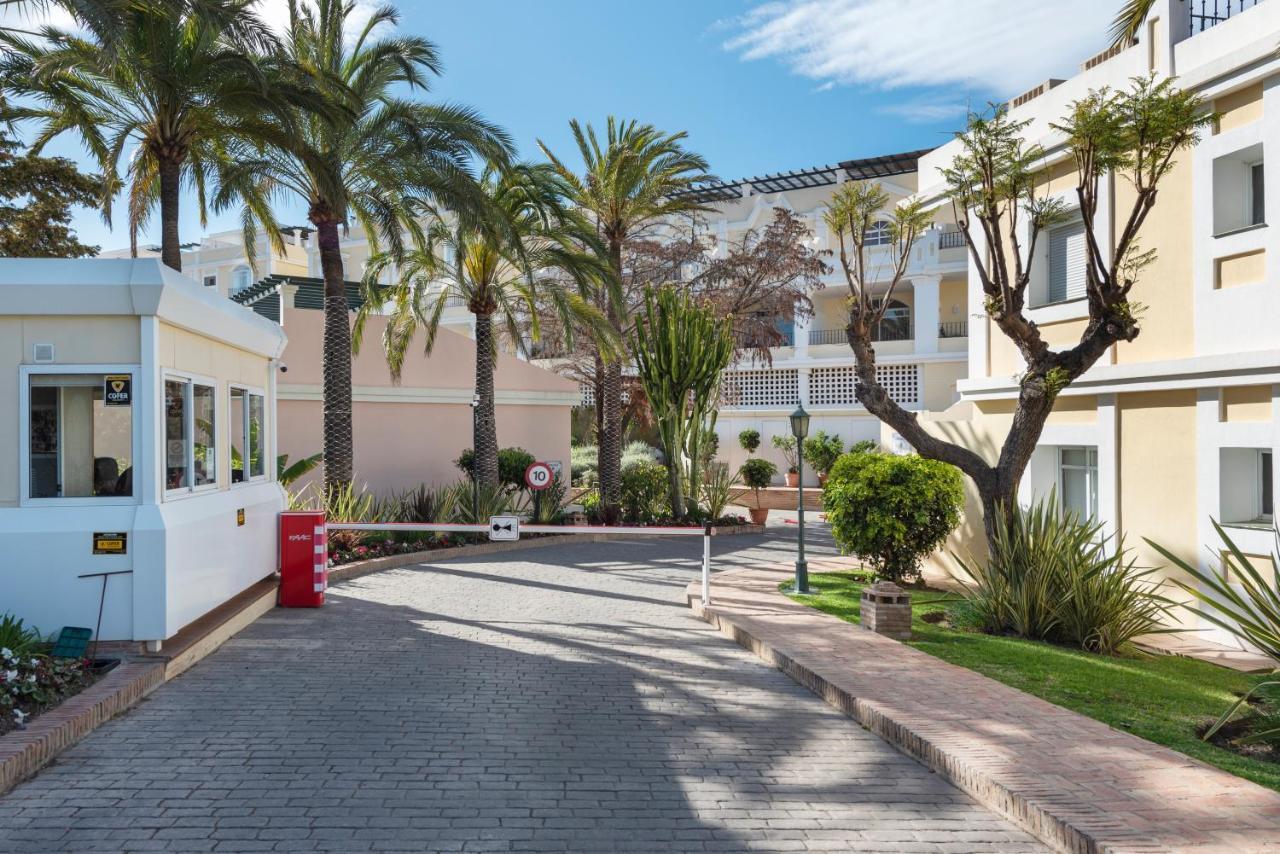Bright 2 Bedroom Apartment With Parking Space And Swimming Pools In Aloha Gardens Marbella Ngoại thất bức ảnh