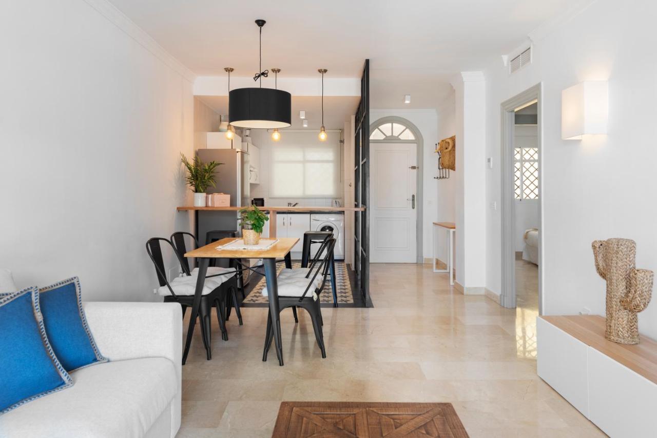 Bright 2 Bedroom Apartment With Parking Space And Swimming Pools In Aloha Gardens Marbella Ngoại thất bức ảnh
