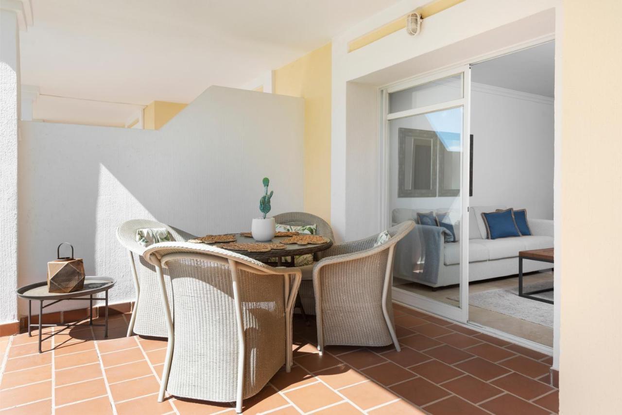 Bright 2 Bedroom Apartment With Parking Space And Swimming Pools In Aloha Gardens Marbella Ngoại thất bức ảnh